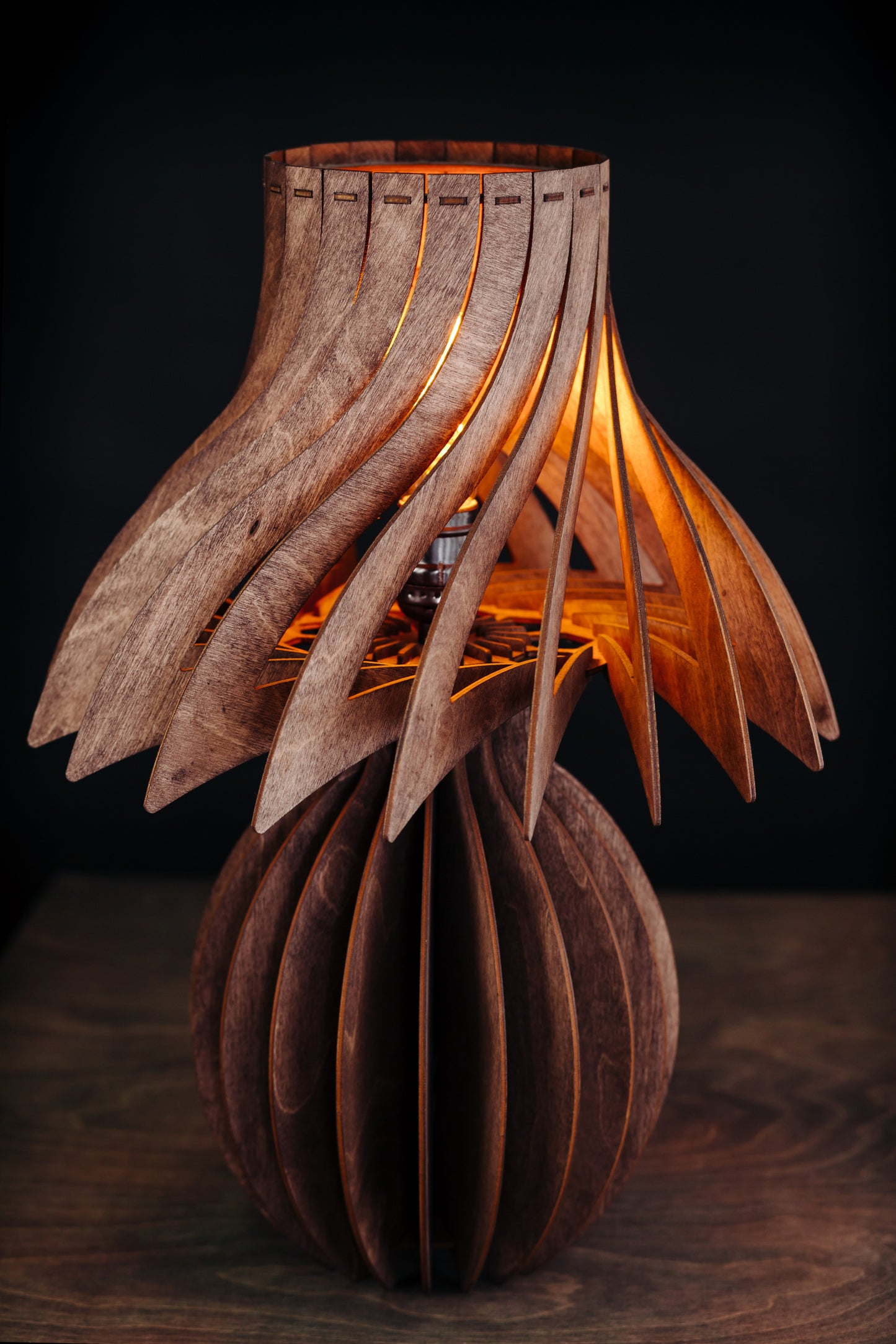 サンライトテーブルランプ 【Sunlight table lamp】